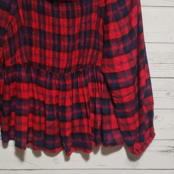 Torrid blouse - Picture 2 of 7